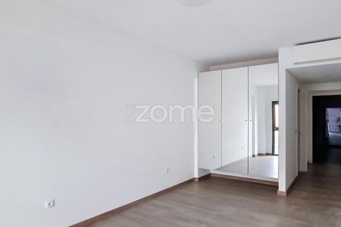 Apartament a Loures, Lisbon, Loures - € 2.250/mes | Ref: ZMPT588298 - foto 19