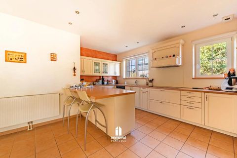 Villa i Strasbourg, Bas-Rhin, Strasbourg - € 1.260.000 | Ref: T66633 - foto 5
