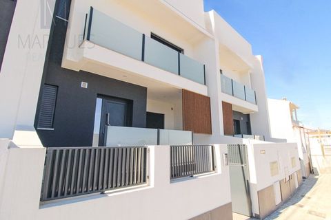 Willa: Corroios, Setubal, Corroios – 555 000 € | Ref: CAS_580 – zdjęcie 1