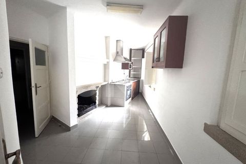 Villa i Escalos de Cima e Lousa, Castelo Branco, Escalos de Cima e Lousa - € 79.500 | Ref: UNU.I.1940.12555 - foto 5