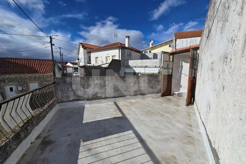 Villa i Escalos de Cima e Lousa, Castelo Branco, Escalos de Cima e Lousa - € 64.500 | Ref: UNU.I.1980.12555 - foto 1