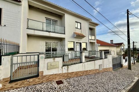 Villa a Laranjeiro, Setubal, Laranjeiro - € 395.000 | Ref: CAS_1179 - foto 2