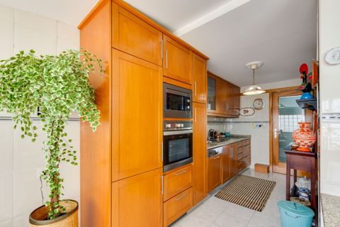 Villa em Oliveira do Douro, Porto, Oliveira do Douro - € 250.000 | Ref: IS2026 - foto 21