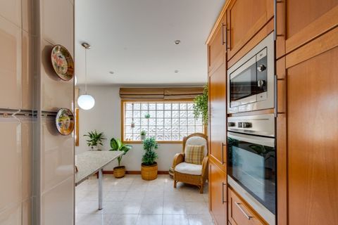Villa em Oliveira do Douro, Porto, Oliveira do Douro - € 250.000 | Ref: IS2026 - foto 22
