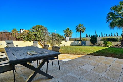 Byhus i Quarteira, Faro, Quarteira - € 650.000 | Ref: SPC-102 - foto 1