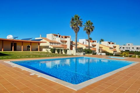 Byhus i Quarteira, Faro, Quarteira - € 650.000 | Ref: SPC-102 - foto 2