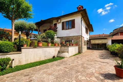 Villa i Rovato, Brescia, Rovato - € 390.000 | Ref: Rovatosingola - foto 9