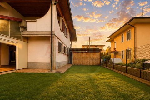 Villa i Rovato, Brescia, Rovato - € 390.000 | Ref: Rovatosingola - foto 24