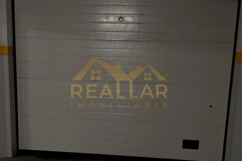 Lejlighed i Maia, Porto, Maia - € 450.000 | Ref: RL-530-515 - foto 31