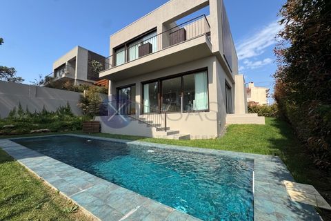 Villa i Cascais, Lisbon, Cascais - € 1.670.000 | Ref: XCV1067 - foto 1