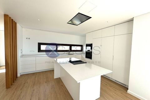 Villa i Cascais, Lisbon, Cascais - € 1.670.000 | Ref: XCV1067 - foto 13