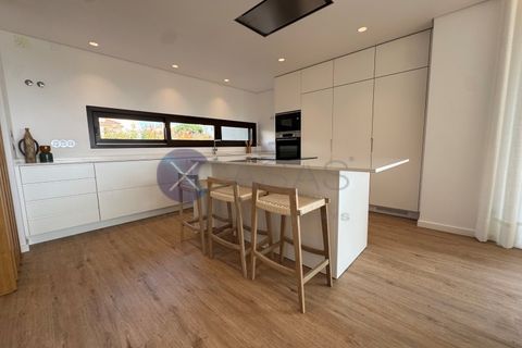 Villa i Cascais, Lisbon, Cascais - € 1.670.000 | Ref: XCV1067 - foto 50