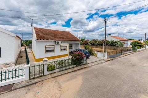 Villa en Coruche, Santarem, Coruche - € 220.000 | Ref: C0483-01910 - photo 1