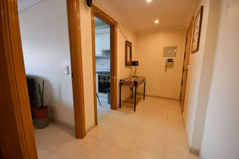 Wohnung in Cacem, Lisbon, Cacem - € 290.000 | Ref: C0483-01915 - Foto 1
