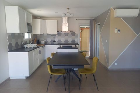Villa a Sainte-Tulle, Alpes-de-Haute-Provence, Sainte-Tulle - € 1.500/mes | Ref: 830033514751 - foto 3