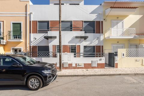Rækkehus i Quinta do Conde, Setubal, Quinta do Conde - € 375.000 | Ref: PH3661 - foto 2