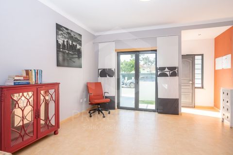 Rækkehus i Quinta do Conde, Setubal, Quinta do Conde - € 375.000 | Ref: PH3661 - foto 8