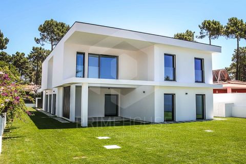 Villa i Corroios, Setubal, Corroios - € 1 950 000 | Ref: PH3306 - foto 15
