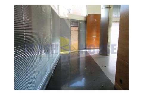 Erhvervsejendom i Pedroucos, Porto, Pedroucos - € 79.000 | Ref: MPNC4017 - foto 1
