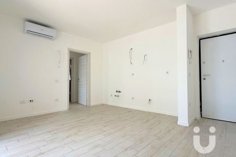 Leilighet i Pomezia, Rome, Pomezia - € 135 000 | Ref: IC810 - foto 5
