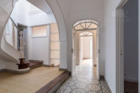 Haus in Evora, Evora, Evora - € 1.600/Monat | Ref: 2244 - Foto 2