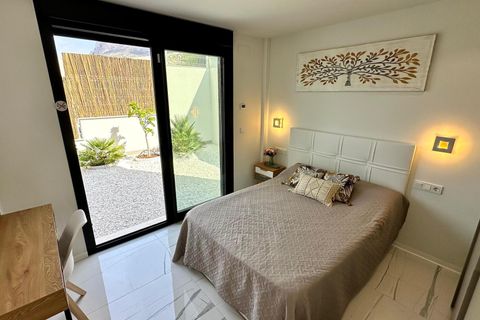 Villa a Finestrat, Alicante, Finestrat - € 3.500/mes | Ref: ALQF0073/6084 - foto 28