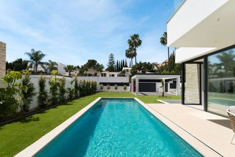 Villa i Atalaya Isdabe, Malaga, Atalaya Isdabe - € 1.950.000 | Ref: R5438731 - foto 2