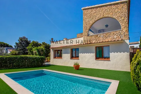 Villa i Vall-Llobrega, Gerona, Vall-Llobrega - € 440.000 | Ref: P0539V - foto 1