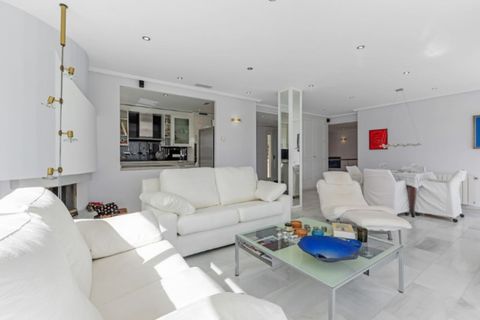 Villa a El Campello, Alicante, El Campello - € 1.135.000 | Ref: R4848568 - foto 16