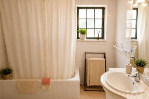 Stadthaus in Alenquer, Lisbon, Alenquer - € 495.000 | Ref: 974421 - Foto 16