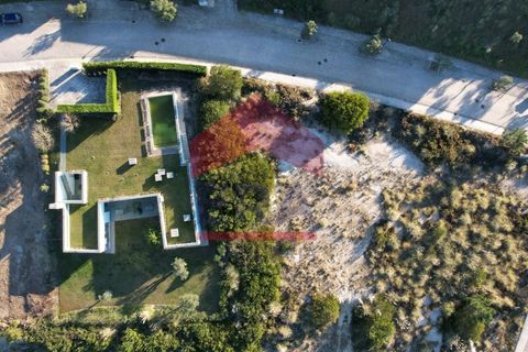 Helårsgrund i Vau, Leiria, Vau - € 150.000 | Ref: 150260105 - foto 1