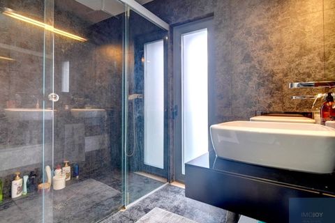 Villa i Oeiras, Lisbon, Oeiras - € 1.250.000 | Ref: MORTMJB001 - foto 19