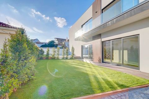 Villa in Carcavelos, Lisbon, Carcavelos - € 2.390.000 | Ref: MORMA184 - foto 4