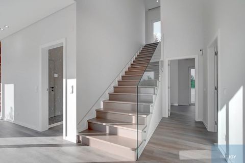 Villa in Carcavelos, Lisbon, Carcavelos - € 2.390.000 | Ref: MORMA184 - foto 17