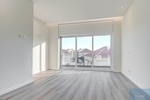 Villa in Carcavelos, Lisbon, Carcavelos - € 2.390.000 | Ref: MORMA184 - foto 34