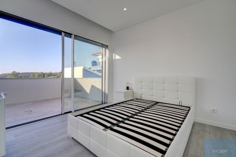 Villa in Alcabideche, Lisbon, Alcabideche - € 995.000 | Ref: MORSGBN009 - foto 21