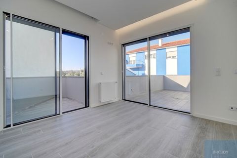 Villa in Alcabideche, Lisbon, Alcabideche - € 995.000 | Ref: MORSGBN009 - foto 22