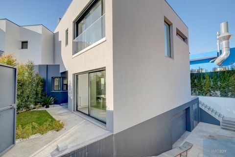 Villa in Alcabideche, Lisbon, Alcabideche - € 995.000 | Ref: MORSGBN009 - foto 29