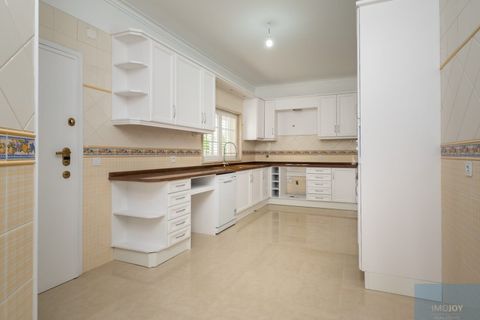 Villa in Corroios, Setubal, Corroios - € 850.000 | Ref: MORFF005 - foto 11