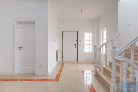 Villa in Corroios, Setubal, Corroios - € 850.000 | Ref: MORFF005 - foto 13