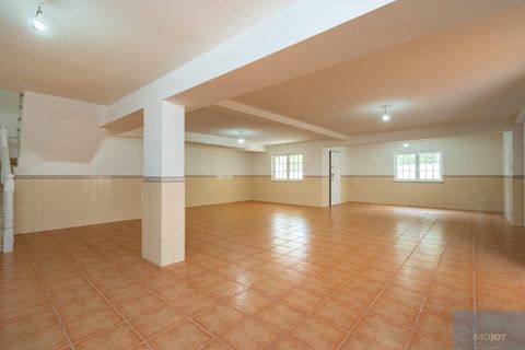 Villa in Corroios, Setubal, Corroios - € 850.000 | Ref: MORFF005 - foto 31