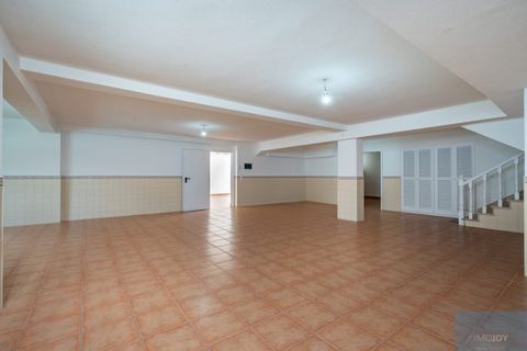 Villa in Corroios, Setubal, Corroios - € 850.000 | Ref: MORFF005 - foto 32