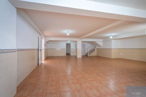 Villa in Corroios, Setubal, Corroios - € 850.000 | Ref: MORFF005 - foto 33
