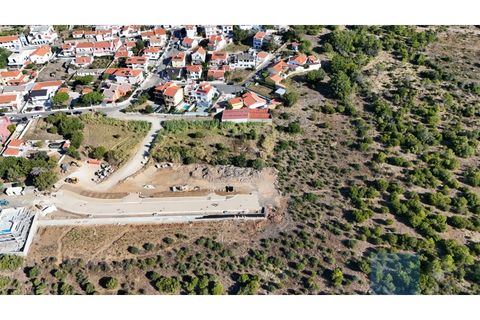 Grond in Alcabideche, Lisbon, Alcabideche - € 340.000 | Ref: TERSG001 - foto 2