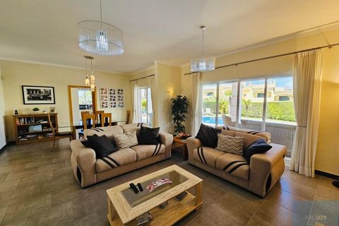 Villa en Ferragudo, Faro, Ferragudo - € 1.495.000 | Ref: MORNP002 - photo 4