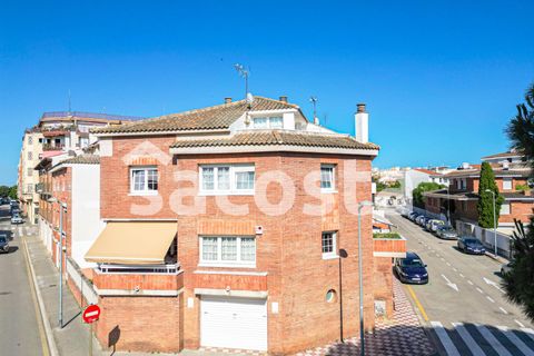 Rækkehus i Pineda De Mar, Barcelona, Pineda De Mar - € 545.500 | Ref: C03PM-322/9374 - foto 2