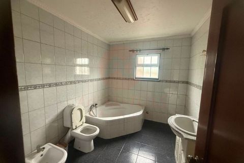 Byhus i Angra do Heroismo, Terceira, Angra do Heroismo - € 385.000 | Ref: M1079 - foto 5