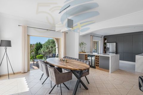 Villa i Estombar, Faro, Estombar - € 1.749.000 | Ref: ALG2392 - foto 11