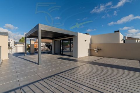 Stadthaus in Alcabideche, Lisbon, Alcabideche - € 1.800.000 | Ref: 12092 - Foto 4