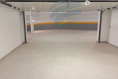 Stadthaus in Alcabideche, Lisbon, Alcabideche - € 1.800.000 | Ref: 12092 - Foto 36